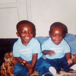 Meet your Posher, Louis